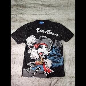 Tokyo Disney Black & white Pirates of the Caribbean Mickey Mouse Tshirt Unisex S